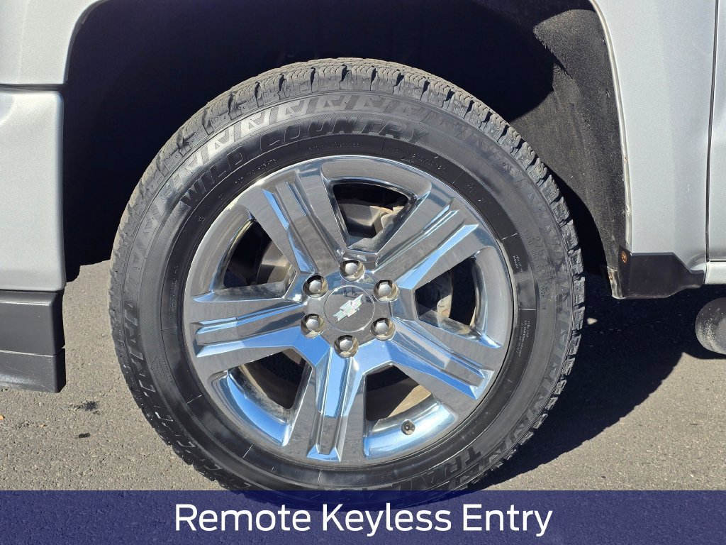 Used 2018 Chevrolet Silverado 1500 Custom w/ Custom Convenience Package AWD/4WD image 9