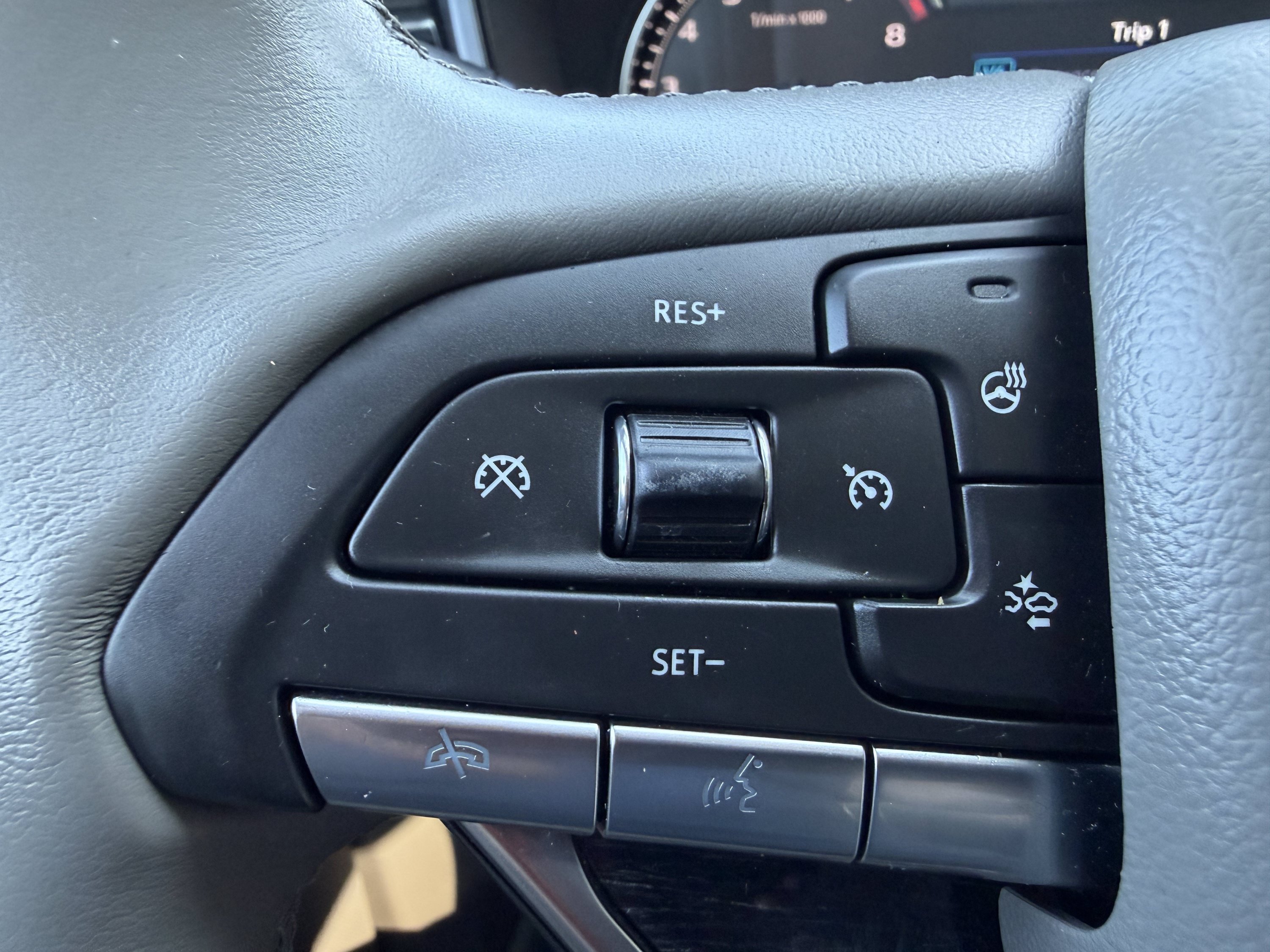 Used 2024 Cadillac XT6 Premium Luxury w/ LPO, Floor Liner Package AWD/4WD image 23
