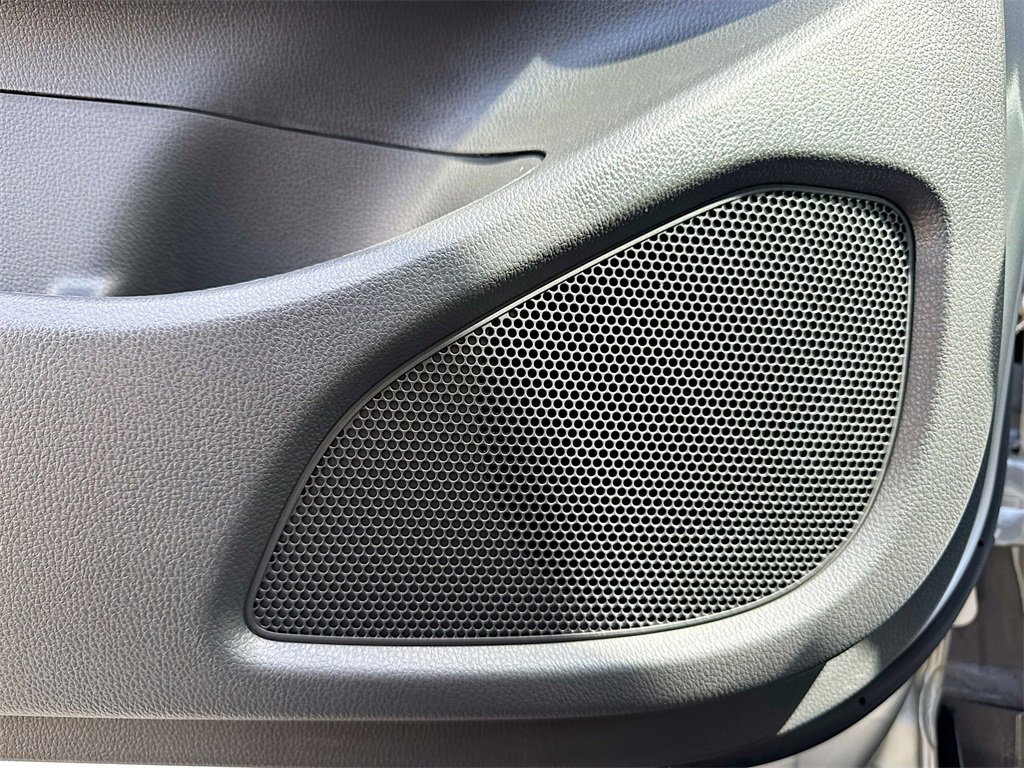 Used 2025 Mitsubishi Eclipse Cross ES image 19