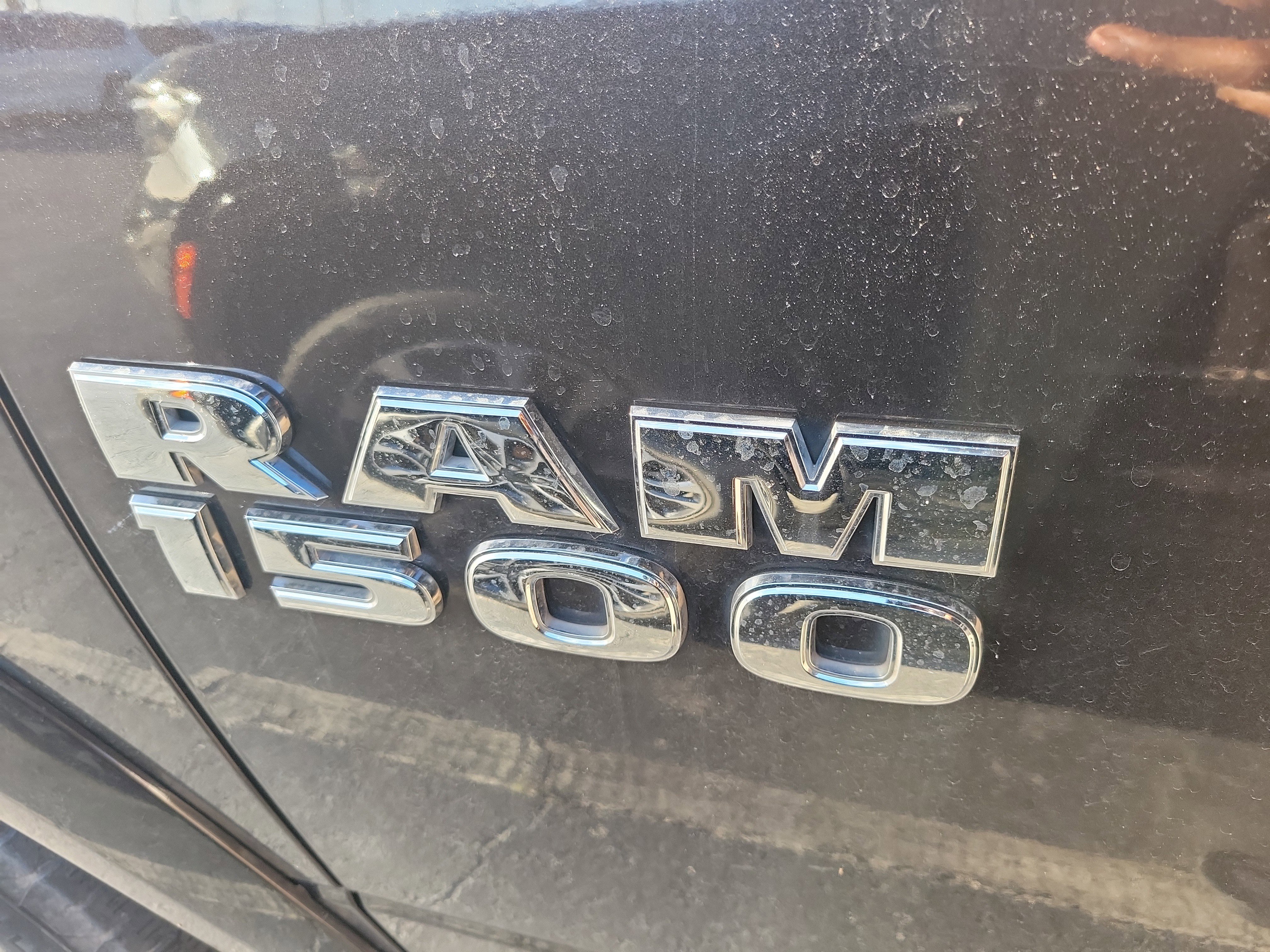 Used 2017 RAM 1500 Laramie w/ Convenience Group image 10