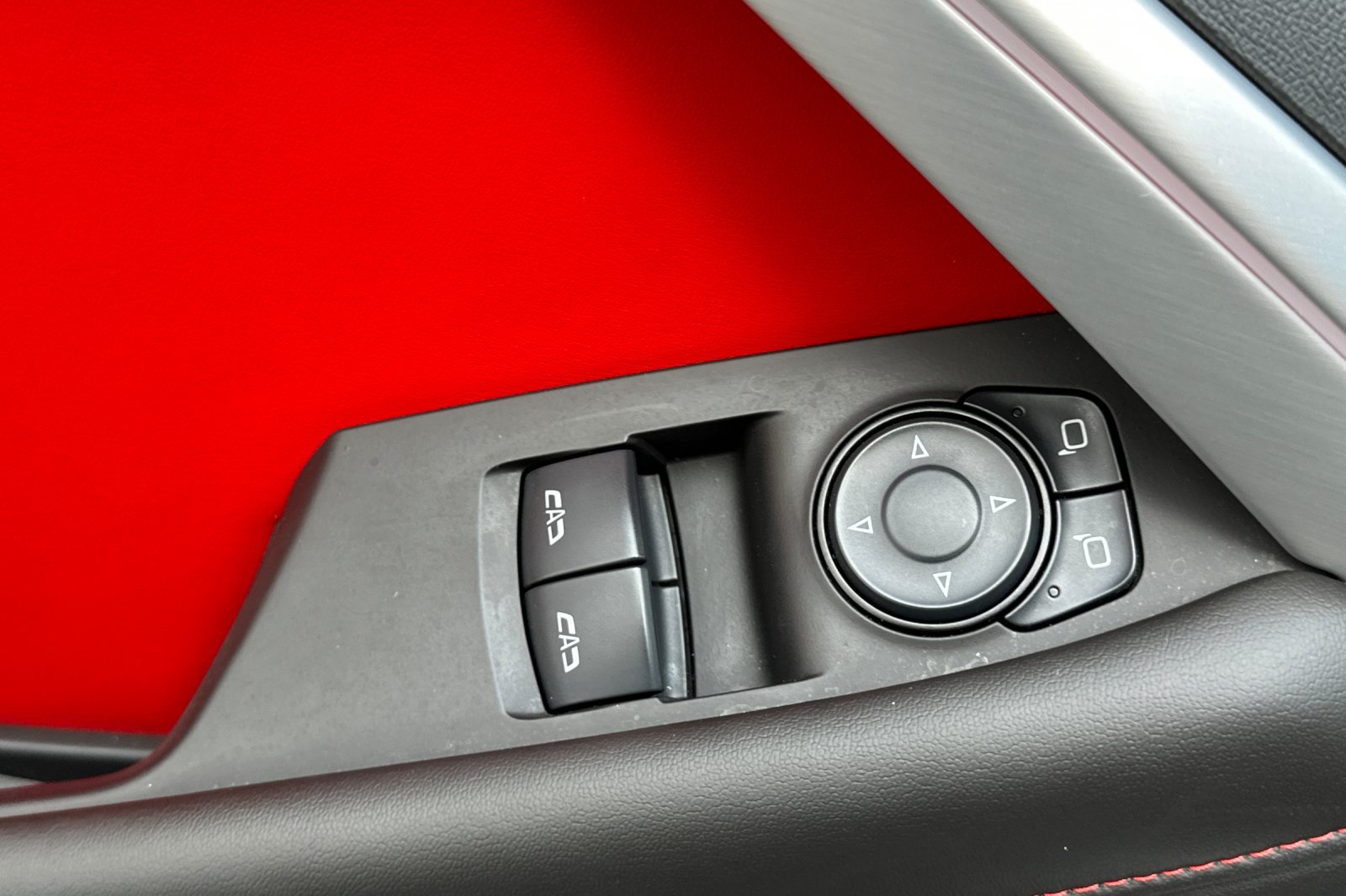 Used 2017 Chevrolet Camaro SS RWD image 12