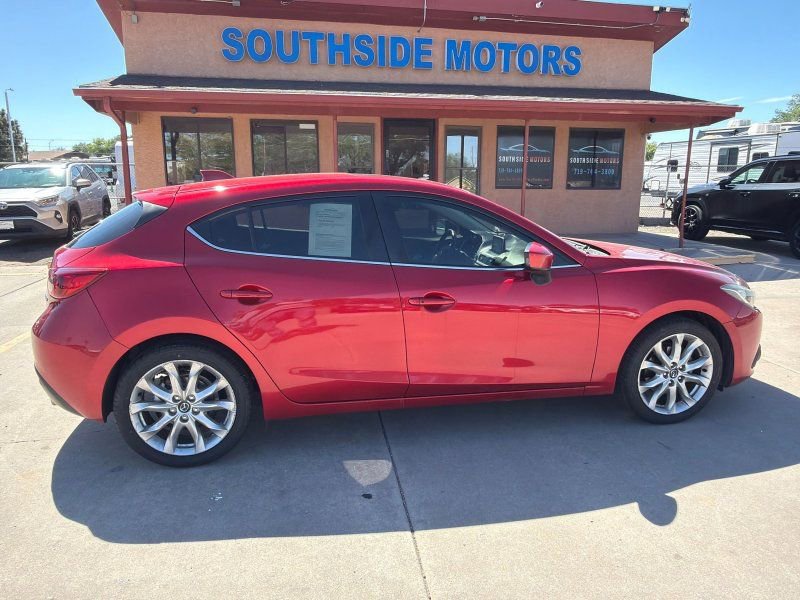 Used 2015 MAZDA MAZDA3 s Touring FWD image 2