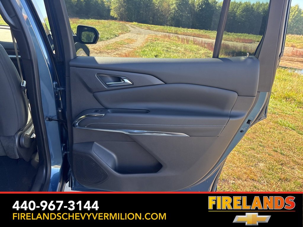 New 2026 Chevrolet Traverse LT w/ Driver Confidence Package image 44