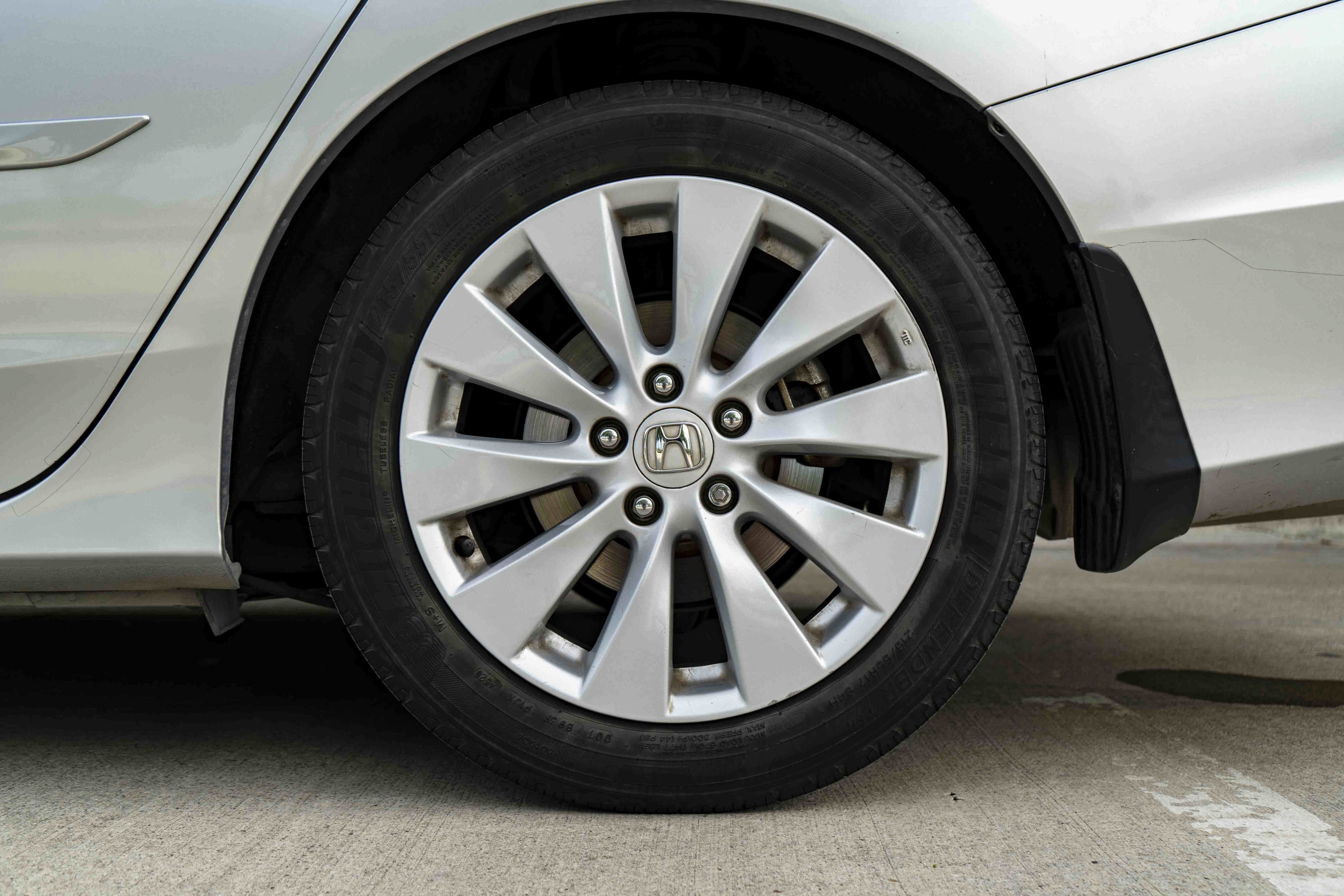 Used 2015 Honda Accord EX-L image 15