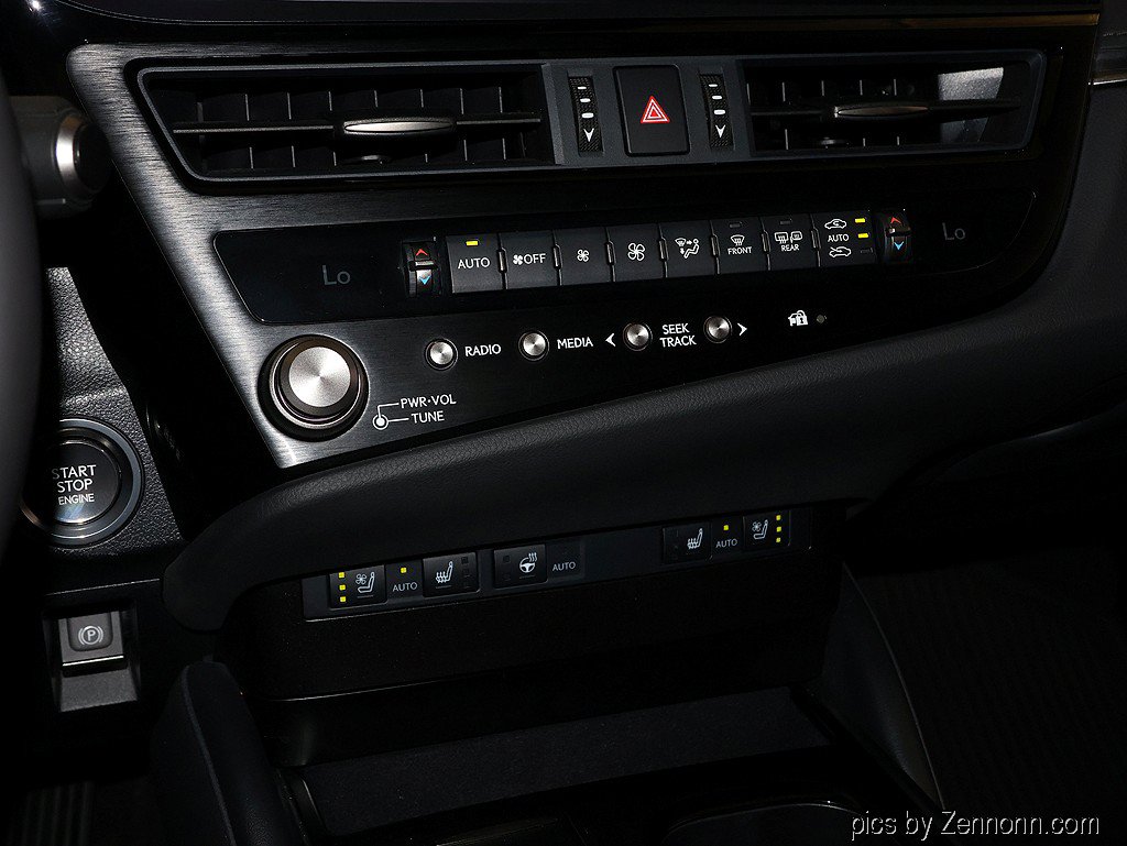 Used 2023 Lexus ES 350 w/ Premium Package FWD image 20