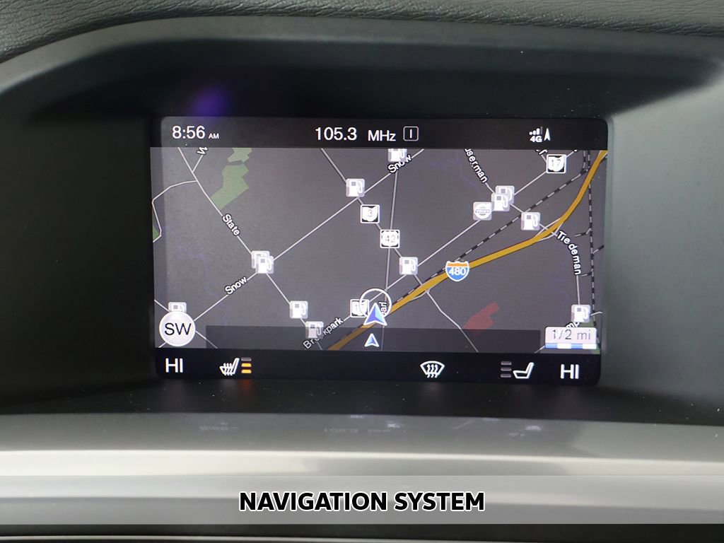 Used 2018 Volvo V60 T5 Cross Country w/ Convenience Package image 3