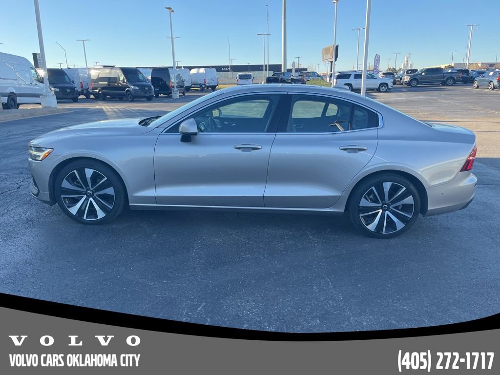 Certified 2023 Volvo S60 B5 Ultimate w/ Climate Package image 8