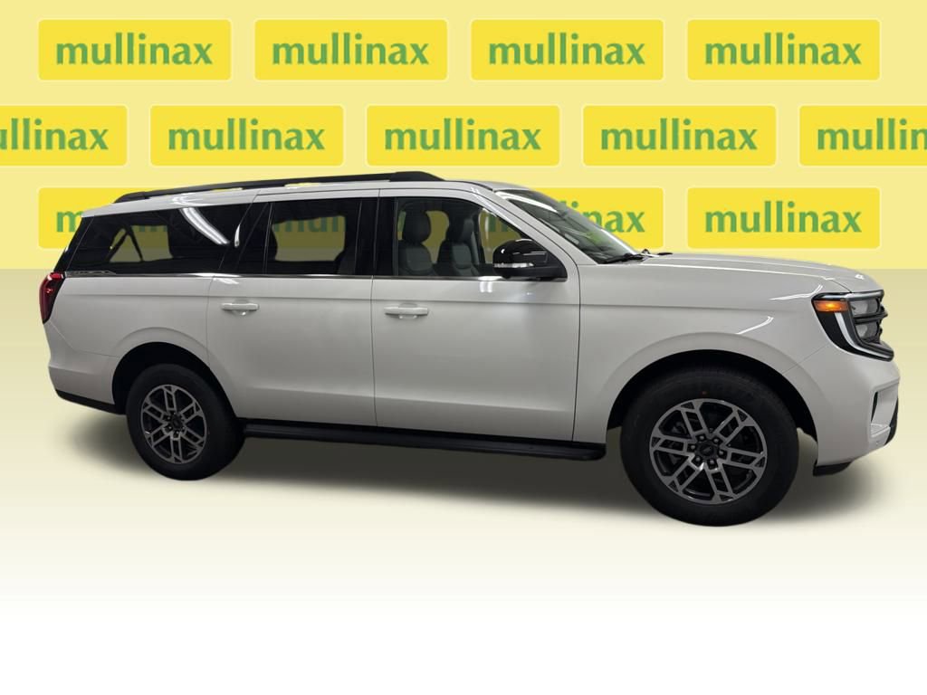 New 2026 Ford Expedition Max Active image 2