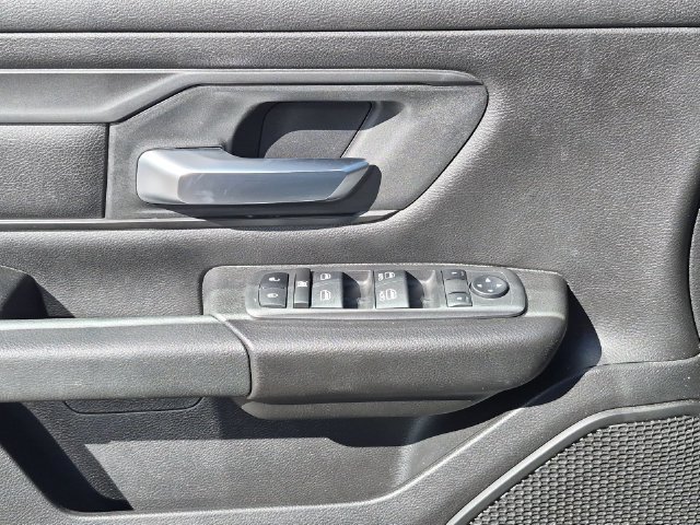 Used 2024 RAM 1500 Tradesman AWD/4WD image 25