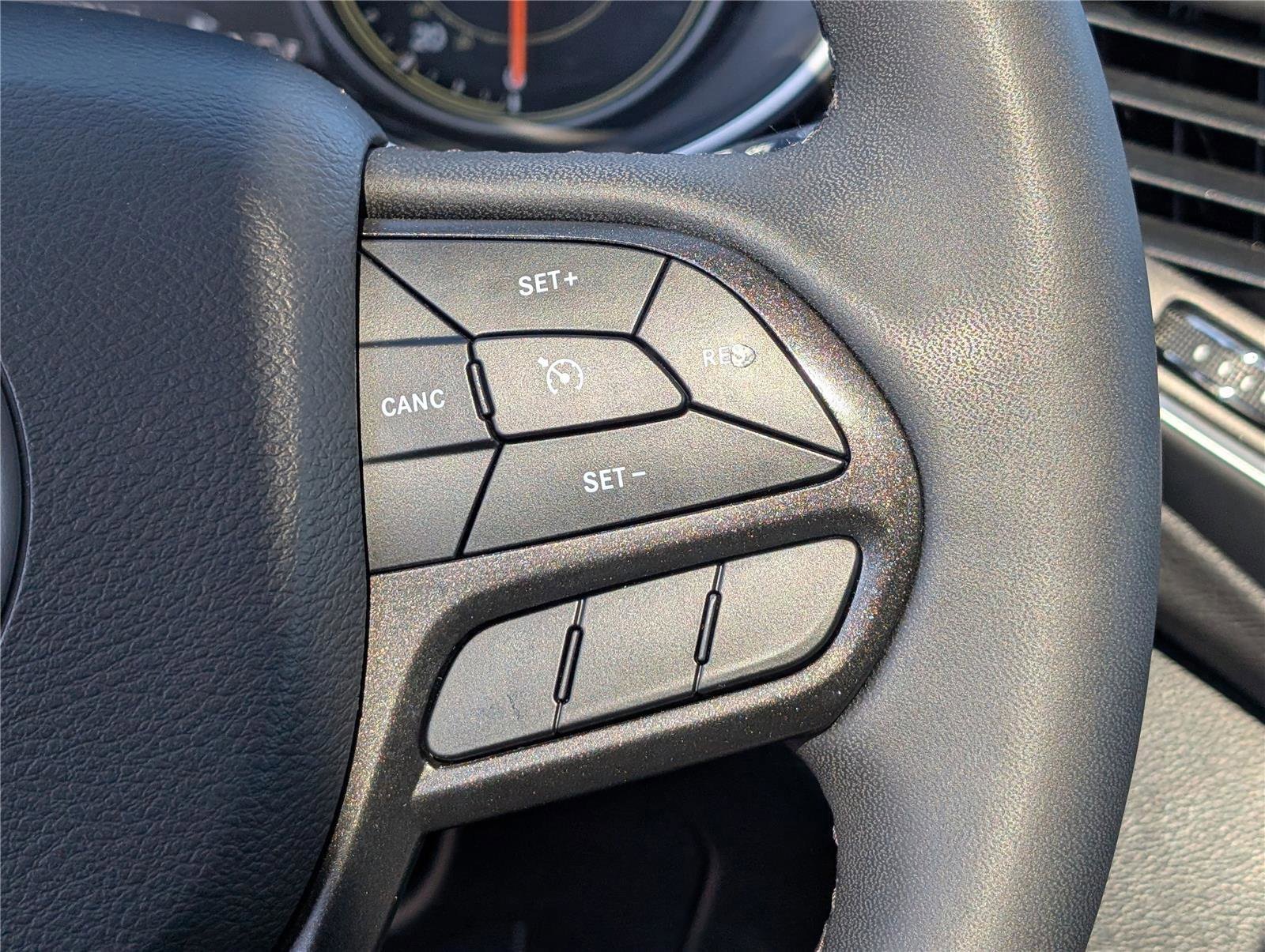 Used 2022 Jeep Cherokee Trailhawk w/ Sun, Sound & Nav Group image 26