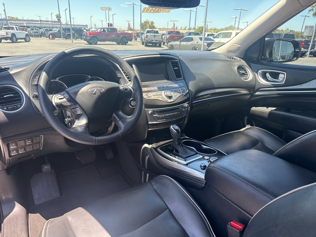 Used 2019 INFINITI QX60 Luxe w/ Essential Package image 17