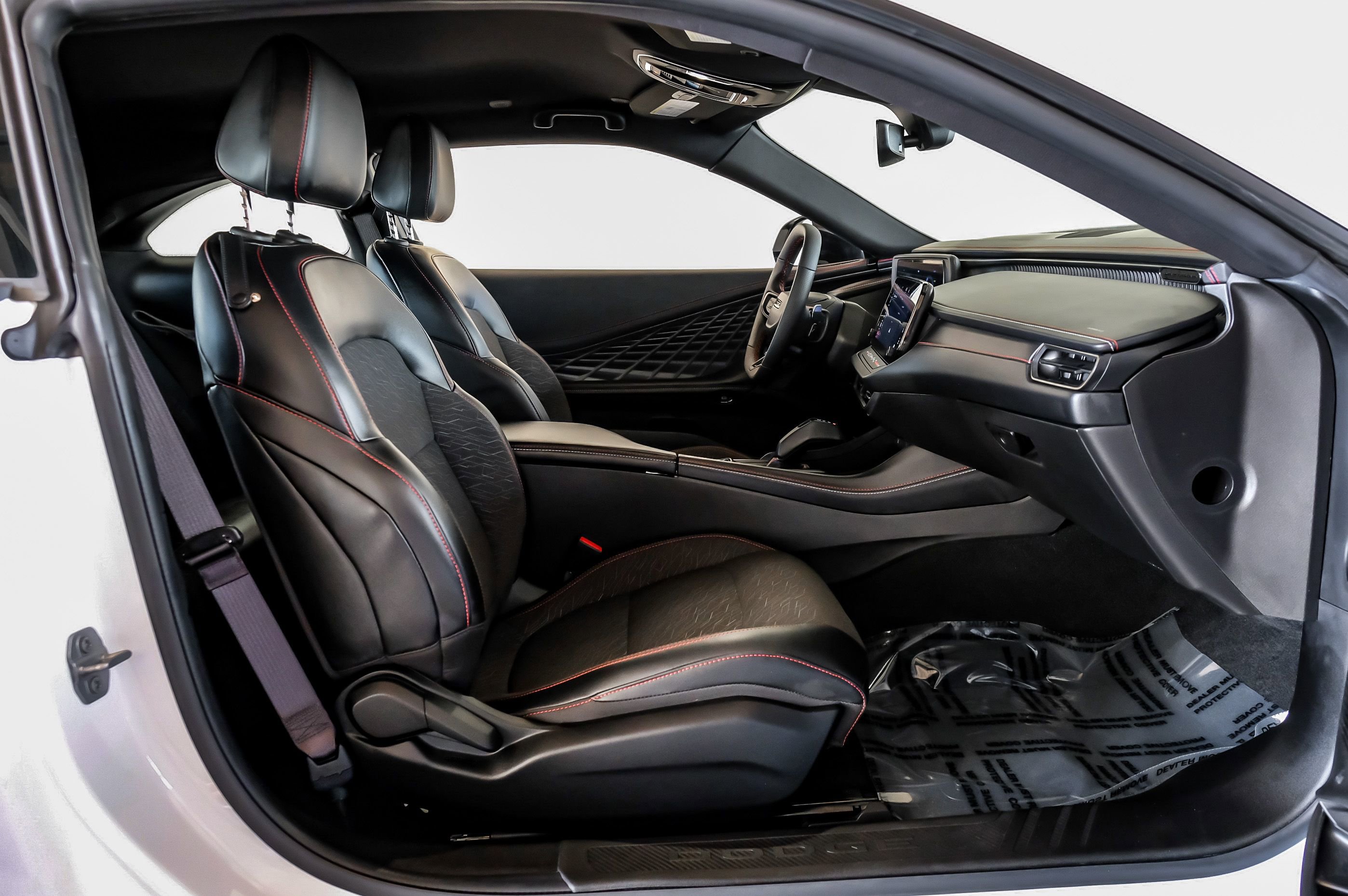 Used 2025 Dodge Charger R/T w/ Quick Order Package 25M R/T AWD/4WD image 32