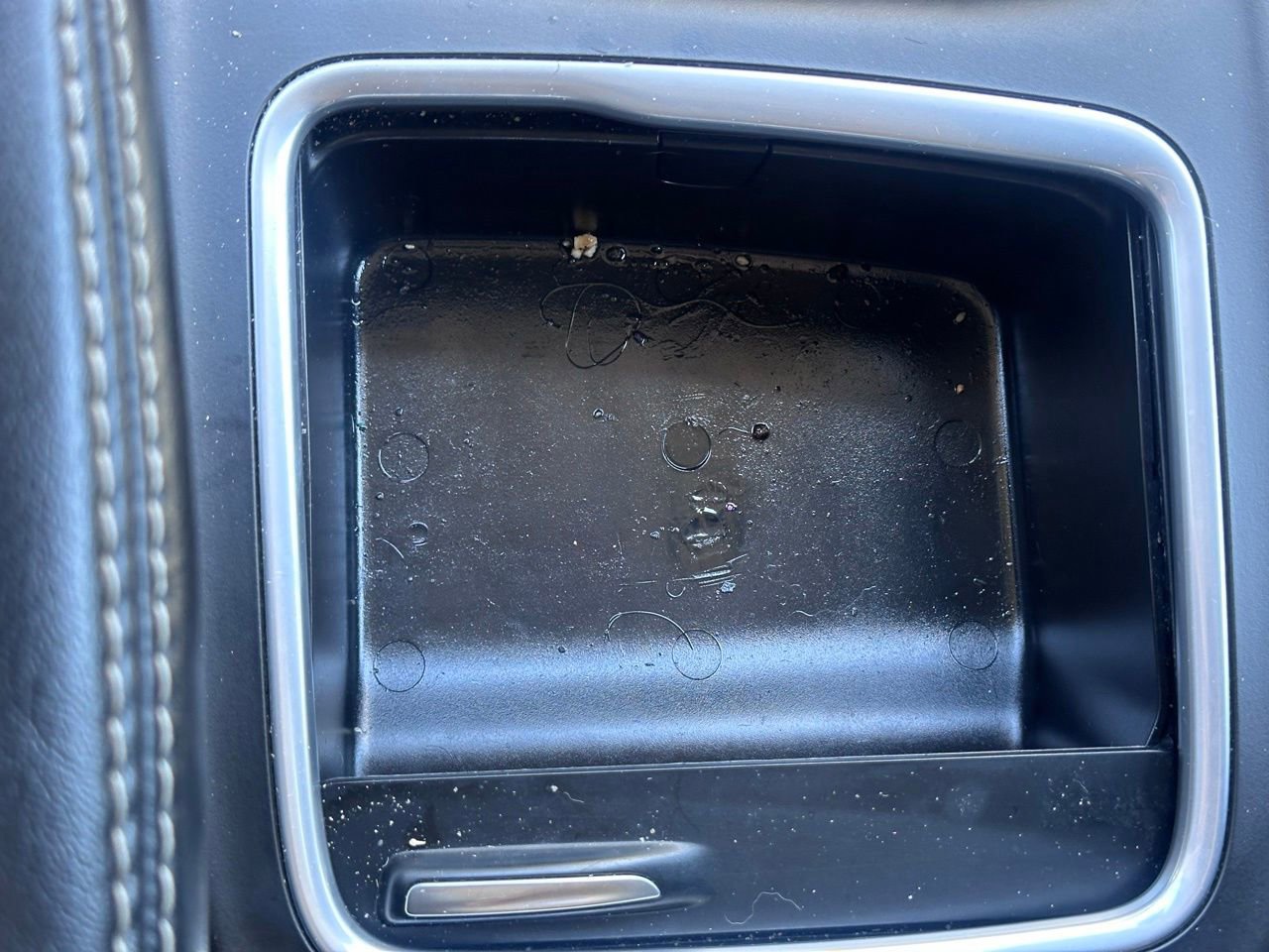 Used 2024 Chrysler Pacifica Touring-L FWD image 37