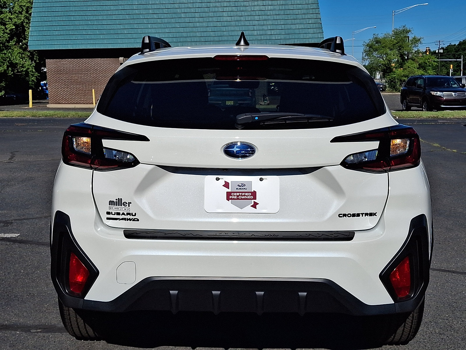 Certified 2026 Subaru Crosstrek 2.5i Premium AWD/4WD image 5