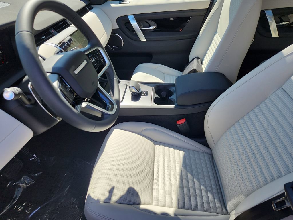 Certified 2025 Land Rover Discovery Sport S AWD/4WD image 23