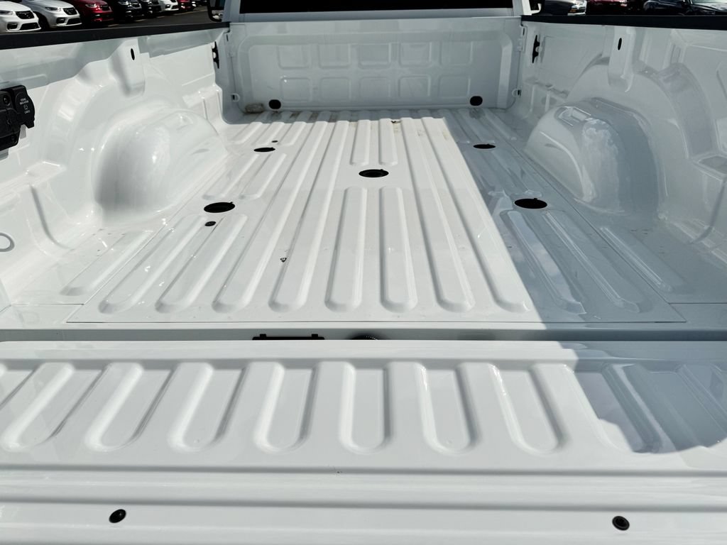 New 2026 RAM 3500 Tradesman AWD/4WD image 10