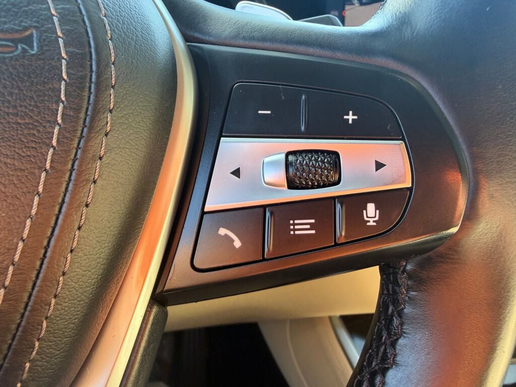 Used 2020 BMW X5 sDrive40i w/ Premium Package RWD image 16