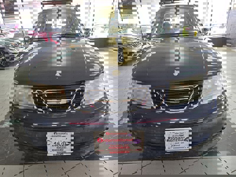 Used 2005 Saab 9-5 Arc image 2