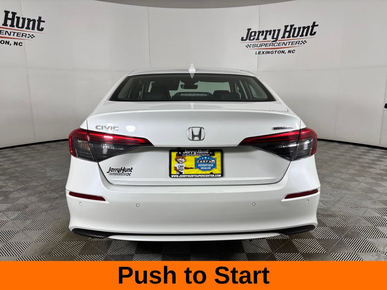 Used 2024 Honda Civic Touring image 6