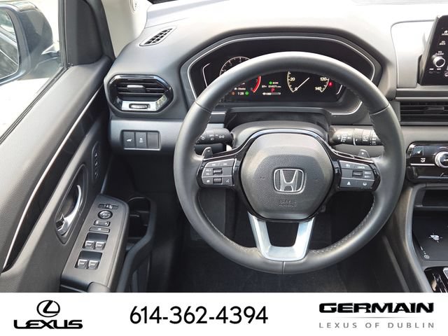 Used 2025 Honda Pilot Touring image 34