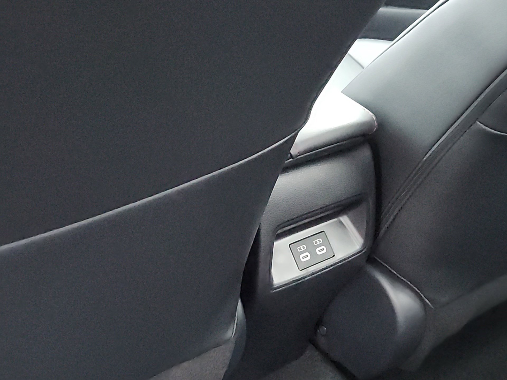 New 2026 Toyota Corolla XSE image 24