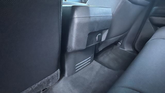 Used 2024 Toyota Tacoma SR5 AWD/4WD image 27