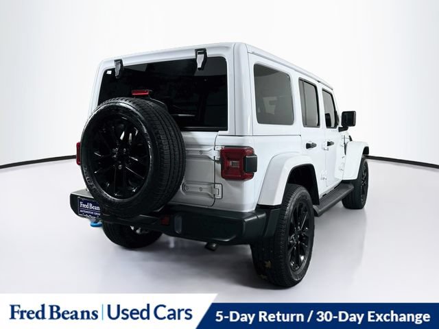 Used 2022 Jeep Wrangler Unlimited Sahara w/ Cold Weather Group AWD/4WD image 10