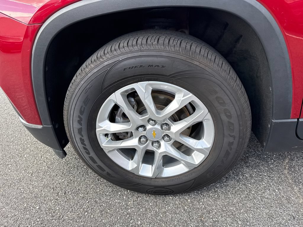 Used 2019 Chevrolet Traverse LT FWD image 11
