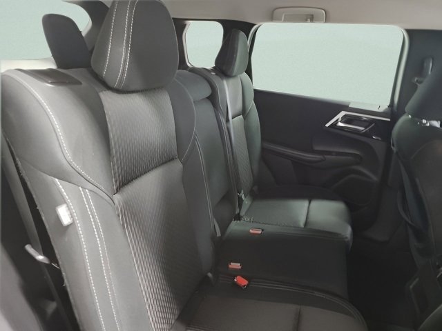 Used 2022 Mitsubishi Outlander ES image 14