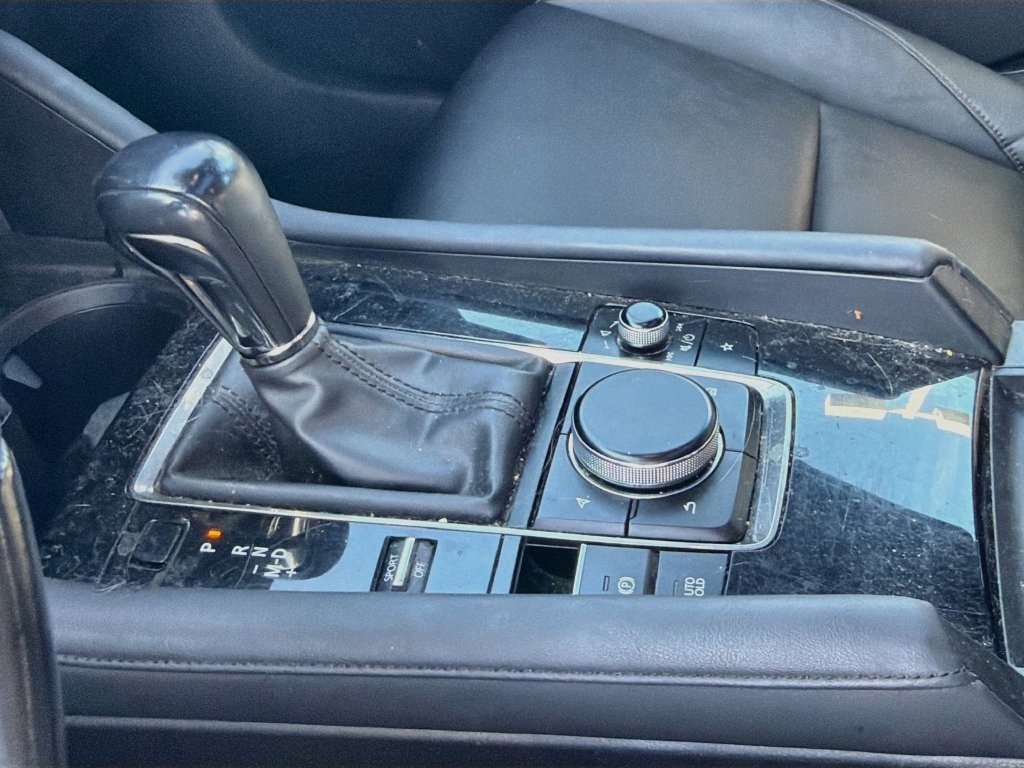 Used 2021 MAZDA MAZDA3 s AWD/4WD image 19