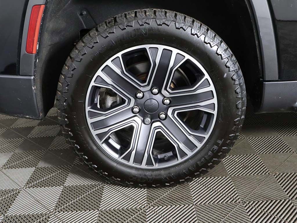 Used 2022 Jeep Wagoneer Series III w/ Flexible Seating Group AWD/4WD image 24