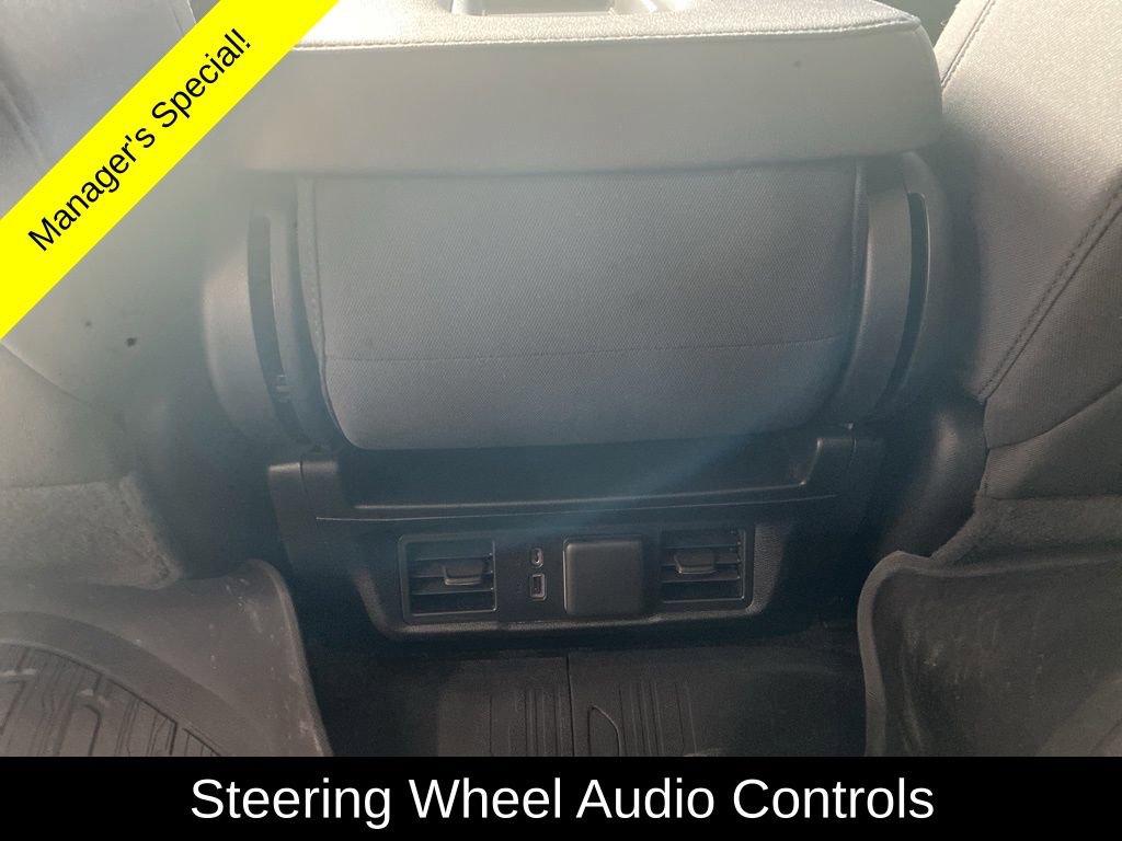 Used 2022 GMC Sierra 1500 Elevation image 12