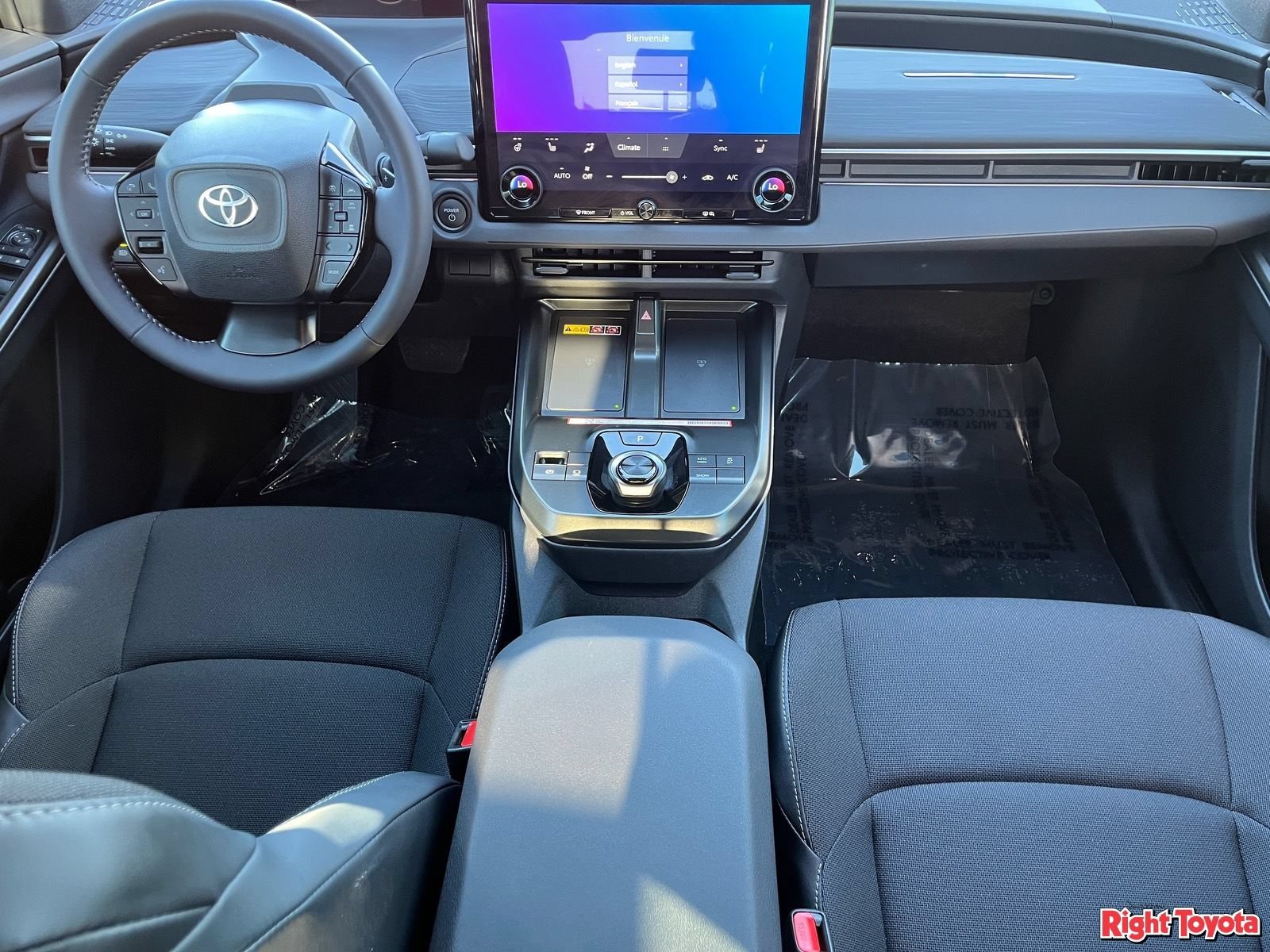 Used 2026 Toyota C-HR AWD/4WD image 18