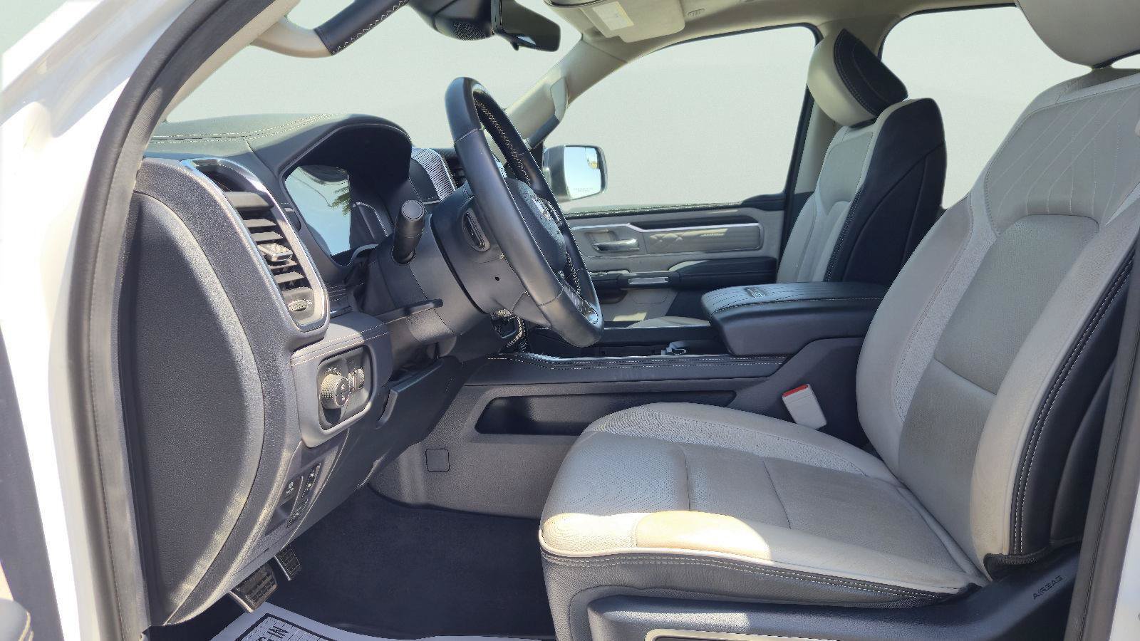 Used 2024 RAM 1500 Limited AWD/4WD image 13