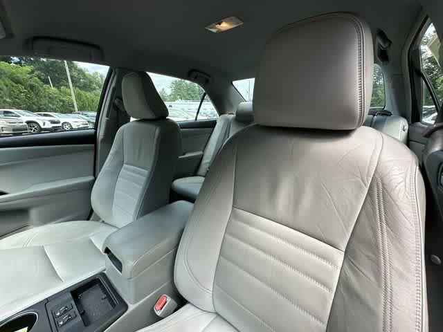 Used 2015 Toyota Camry XLE w/ Convenience Package FWD image 14