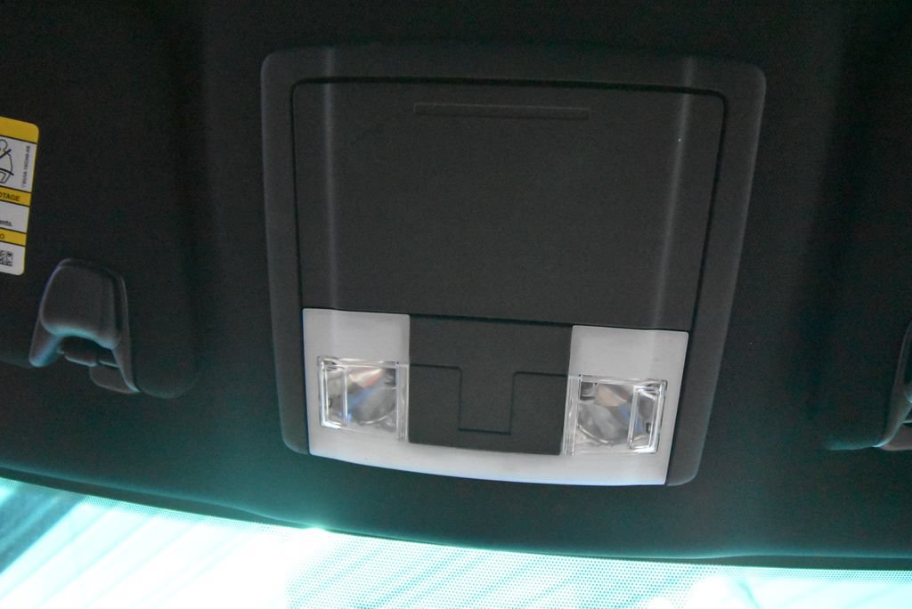 Used 2017 Ford Explorer XLT AWD/4WD image 23