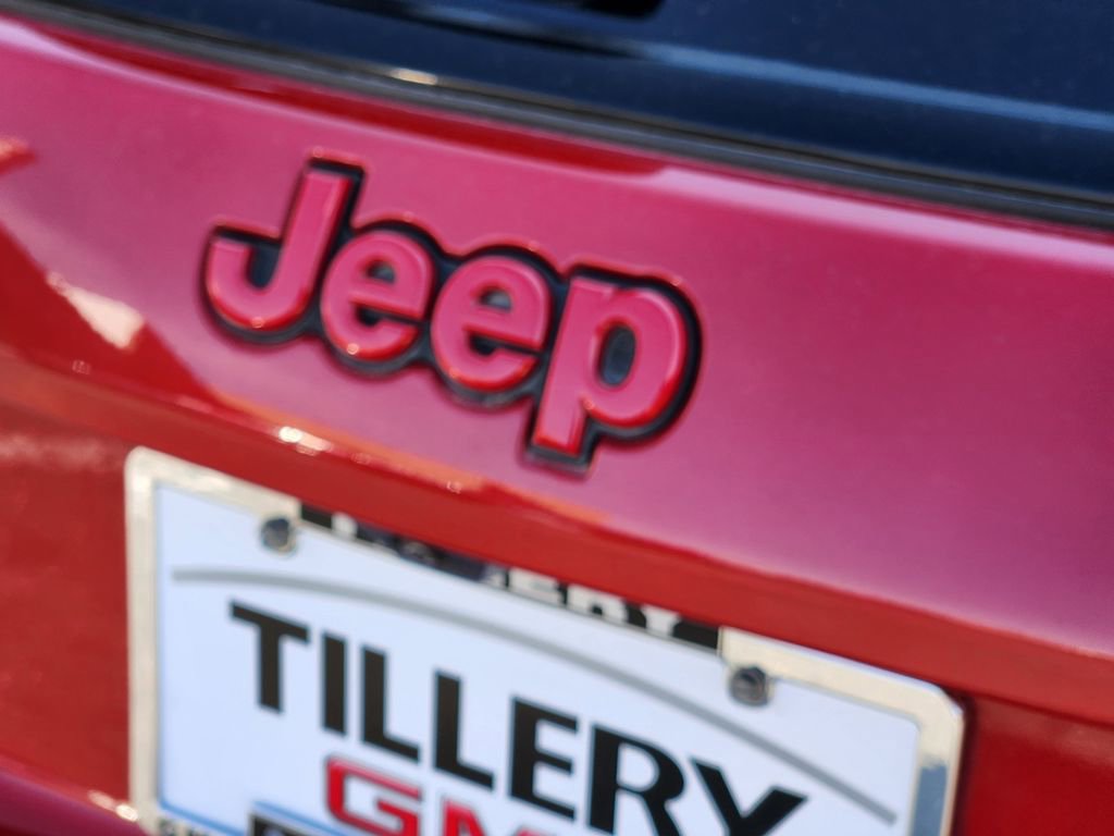 Used 2024 Jeep Compass Limited image 26