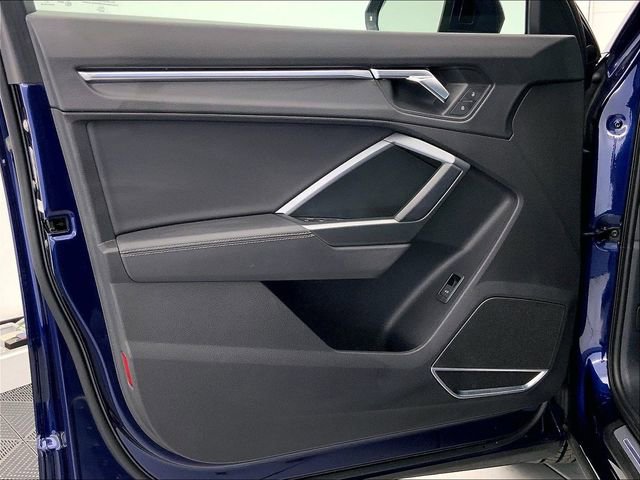 Used 2021 Audi Q3 2.0T Premium Plus w/ Premium Plus Package AWD/4WD image 27