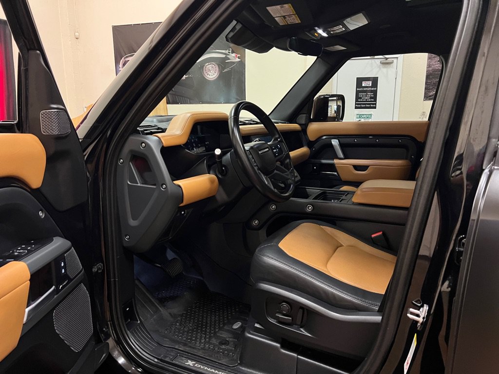 Used 2023 Land Rover Defender 110 X-Dynamic SE AWD/4WD image 16
