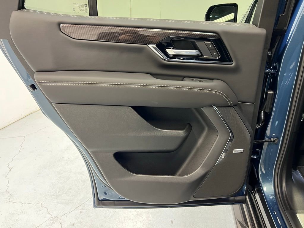 New 2026 GMC Yukon Elevation image 27