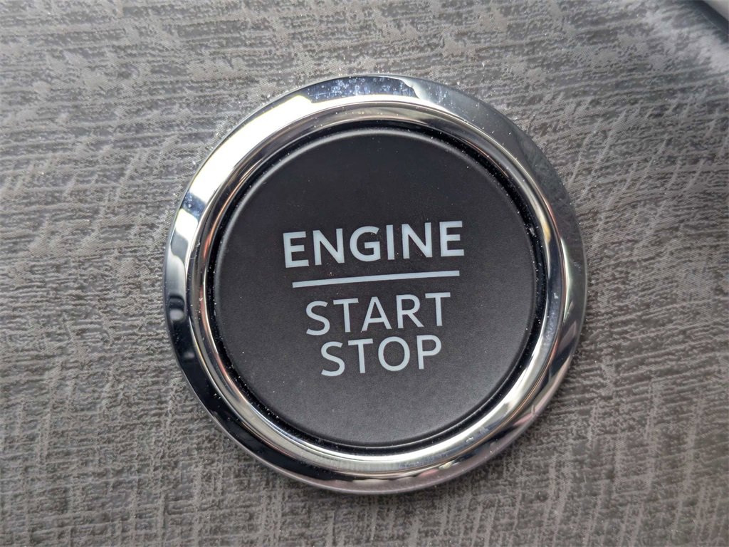 Used 2025 Ford Explorer Platinum w/ Ultimate Package image 37