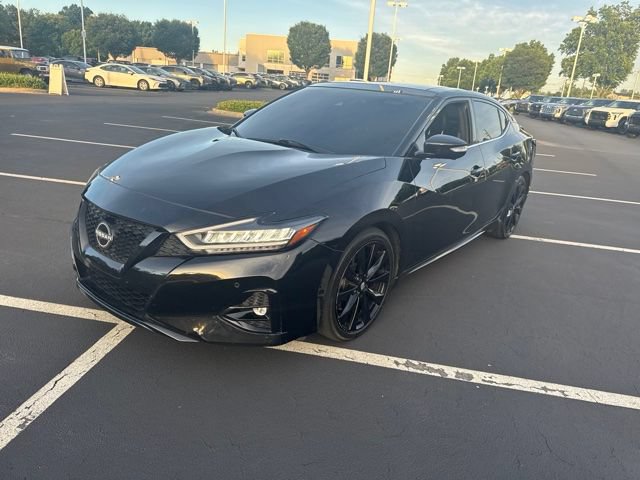 Used 2023 Nissan Maxima SR w/ Sport Mat Group FWD image 9