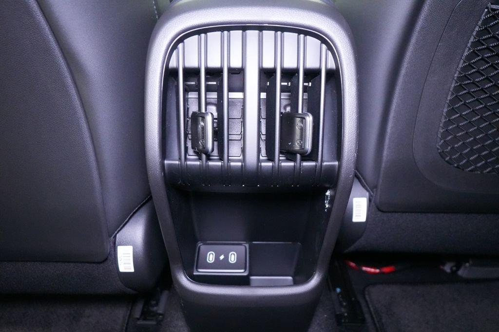 New 2026 Hyundai Kona Limited AWD/4WD image 20