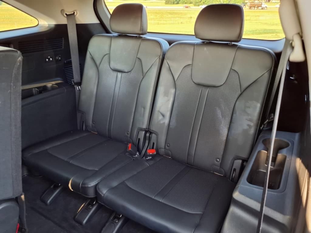 Used 2021 Kia Sorento S w/ Panoramic Sunroof Package image 12