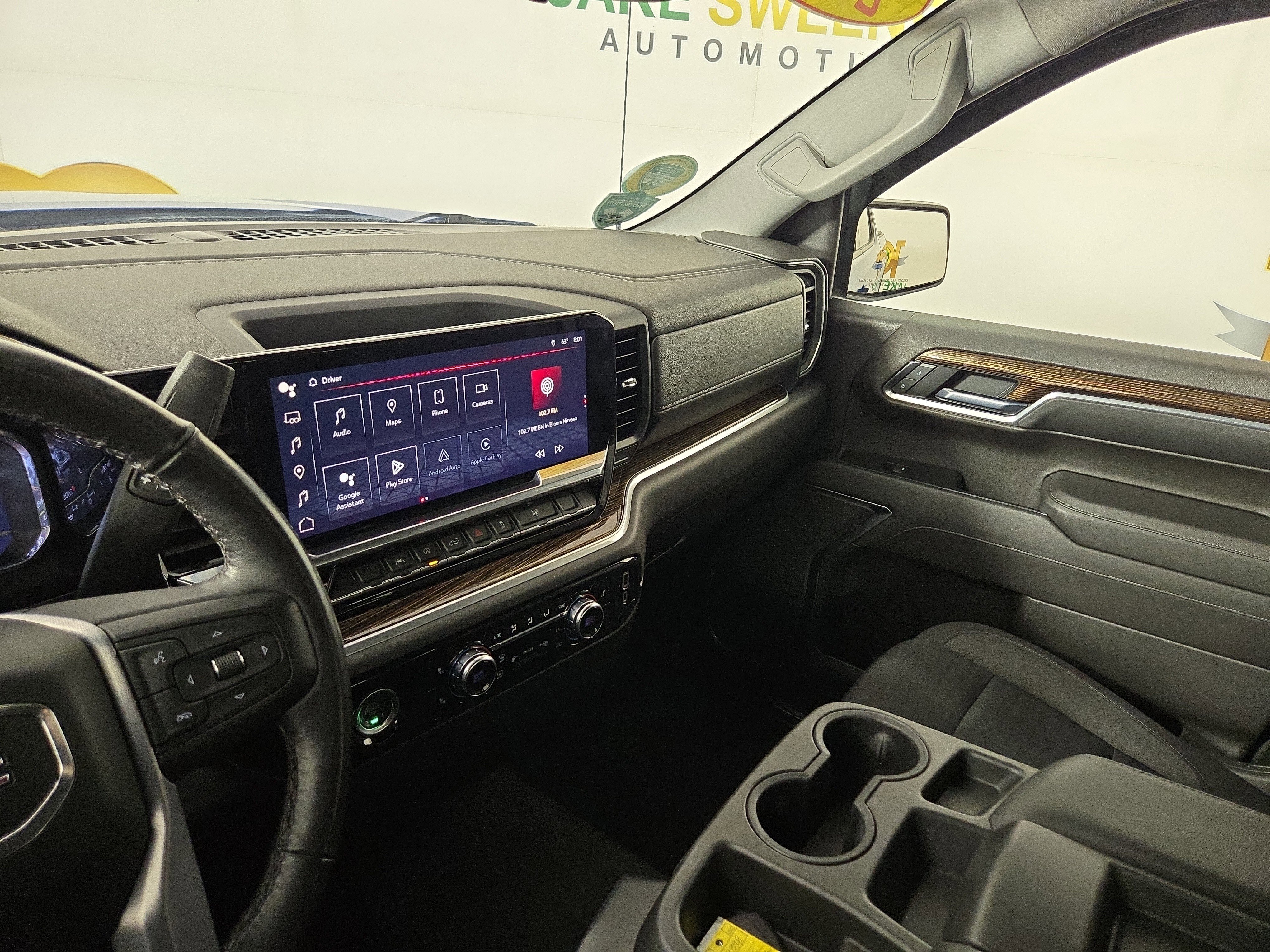 Used 2022 GMC Sierra 1500 Elevation image 24