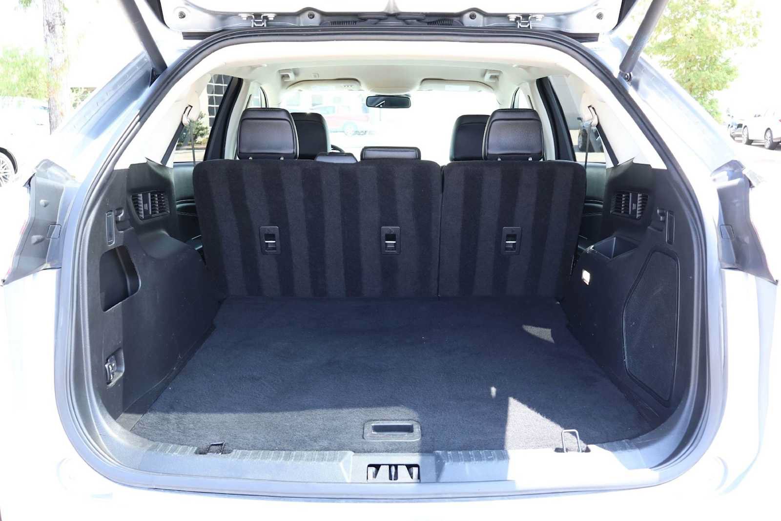 Used 2024 Ford Edge Titanium AWD/4WD image 19