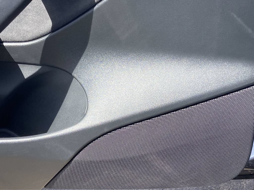 Used 2023 Tesla Model 3 Standard Range RWD image 19