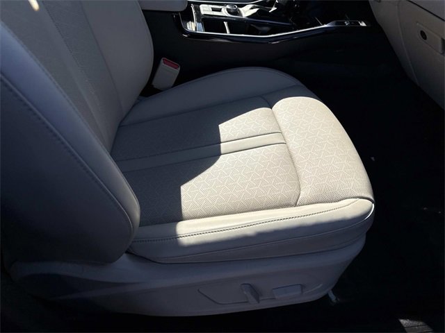 Certified 2022 Kia Sorento SX image 10