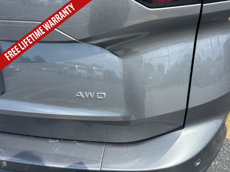 Used 2024 Nissan Rogue S AWD/4WD image 14