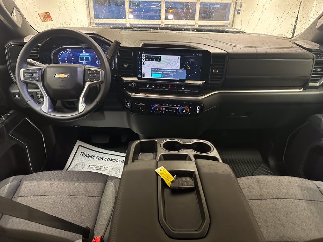Used 2026 Chevrolet Silverado 2500 LT w/ All Star Edition AWD/4WD image 9